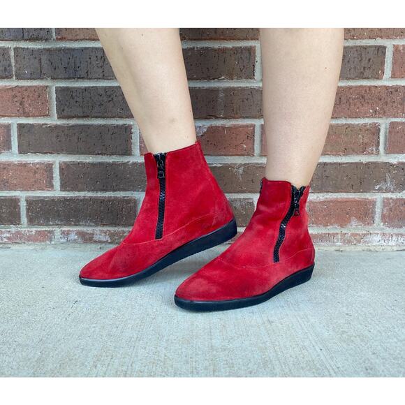 size 9 vintage 90s Red ZIPPERS suede leather PLATFORM CREEPERS ankle boots Italy - Picture 6 of 10